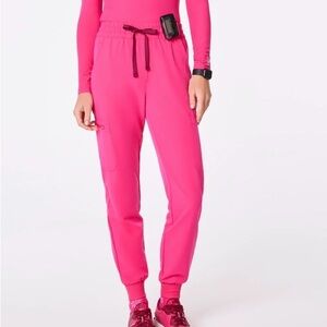 Figs Women’s High Waisted Uman Scrub Pants, Shocking Pink L, Great Condition